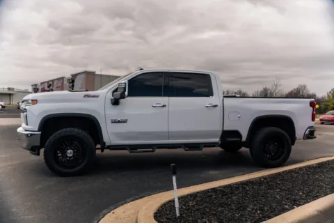 More photos of 2021 Chevrolet Silverado 2500HD LTZ at Lux Motors, IN