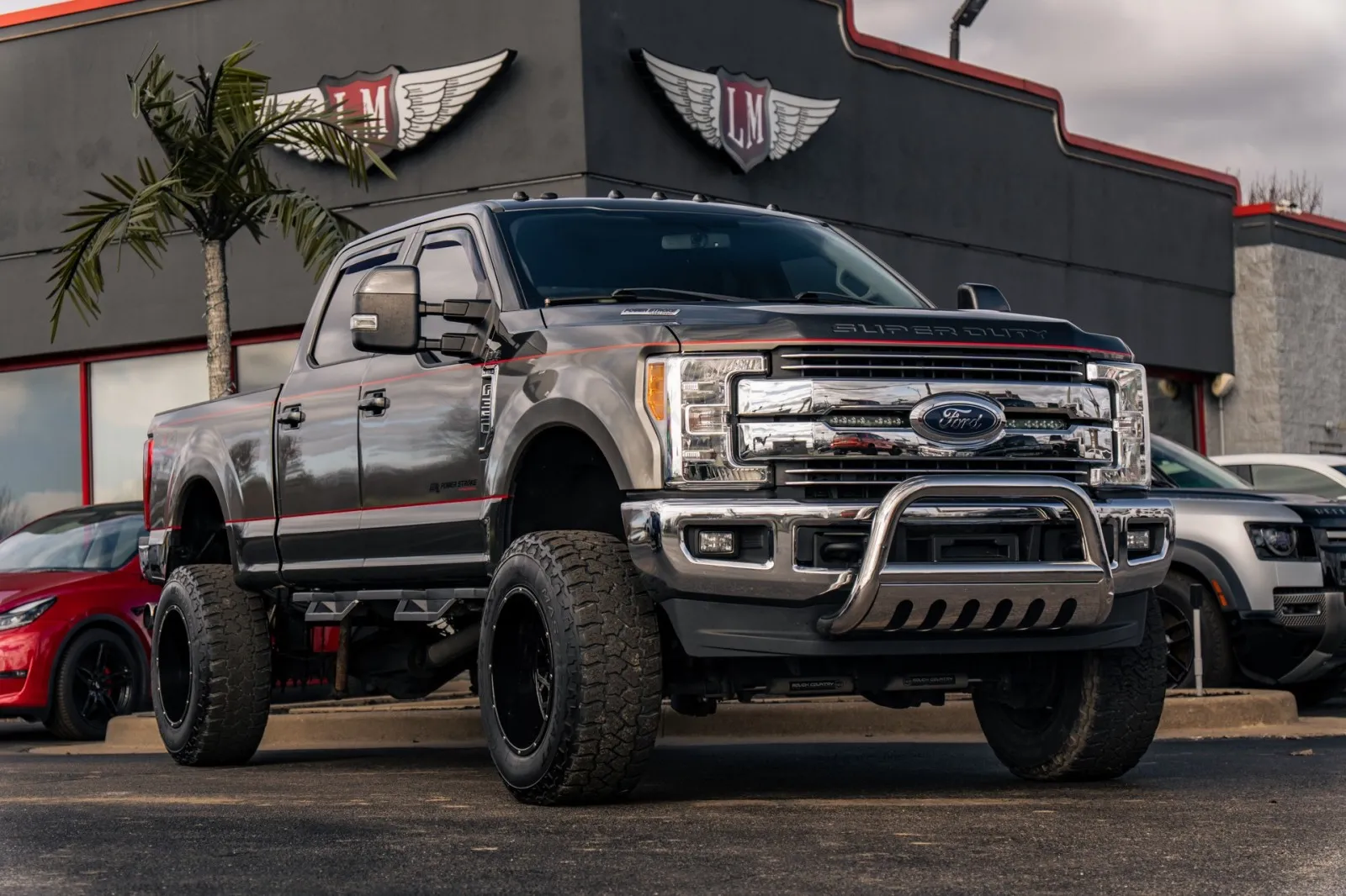 Gray 2017 Ford Super Duty F-350 SRW Lariat for sale in Evansville, IN