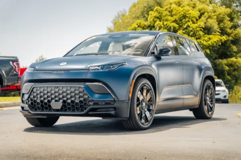 More photos of 2023 Fisker Ocean One *1 Owner* *Electric* at Lux Motors, IN