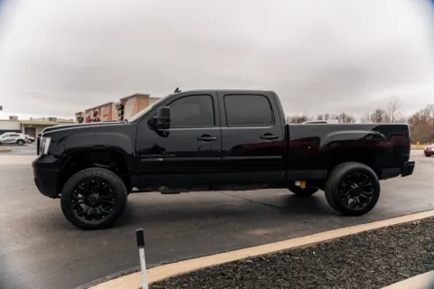 More photos of 2013 GMC Sierra 2500HD Denali at Lux Motors, IN
