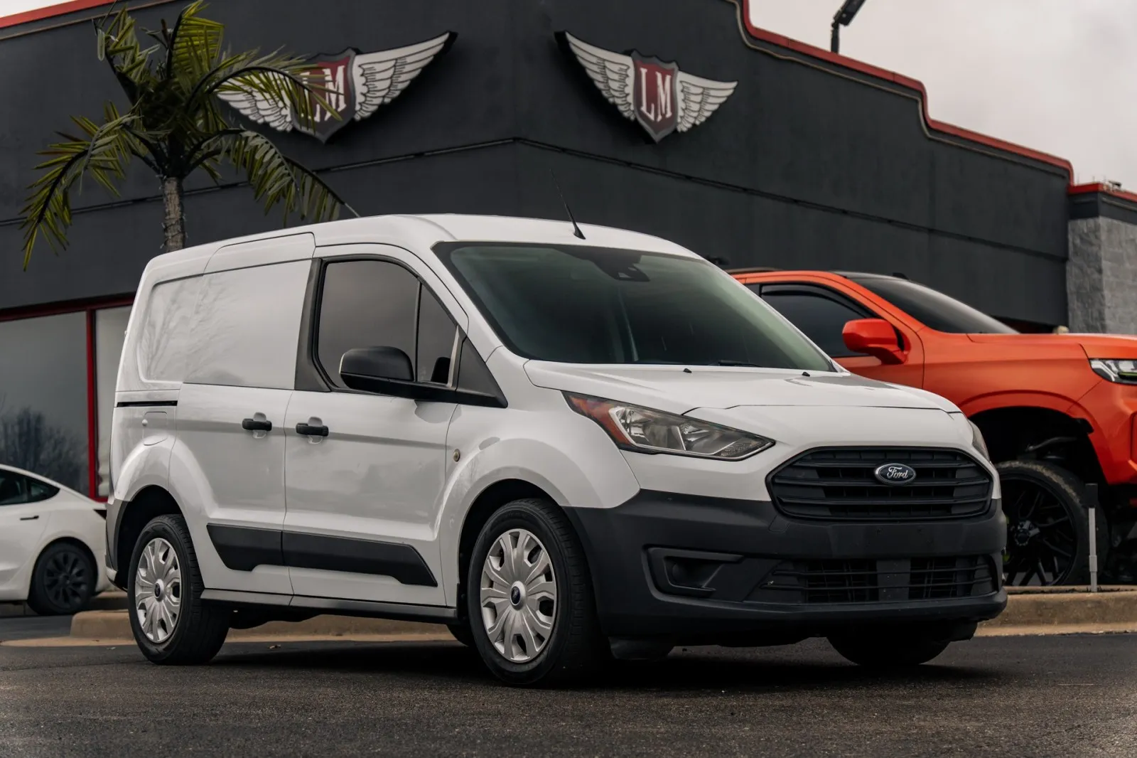 White 2019 Ford Transit Connect Van XL for sale in Evansville, IN