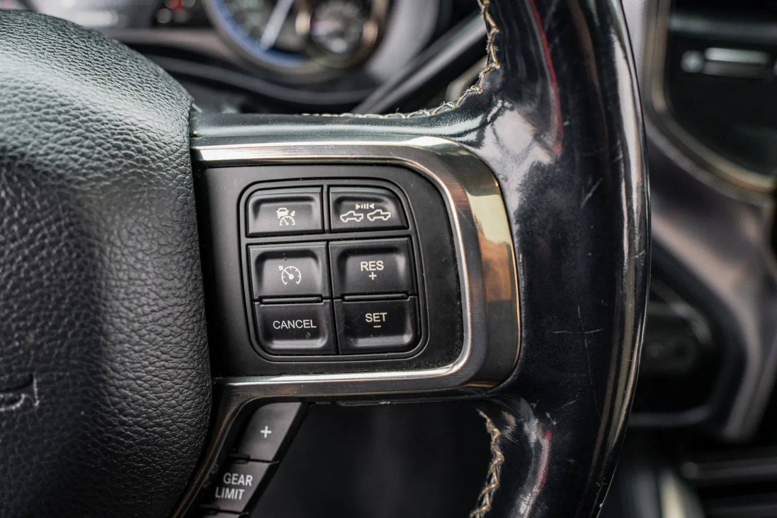 2021 RAM Ram 2500 Pickup Laramie Limited - Photo 25