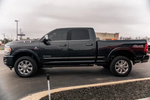More photos of 2021 Ram 2500 Limited at Lux Motors, IN