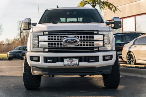 Another view of 2019 Ford Super Duty F-250 SRW Platinum for sale in Evansville, IN at Lux Motors