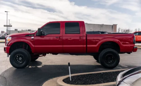 More photos of 2014 Ford Super Duty F-250 SRW Lariat at Lux Motors, IN