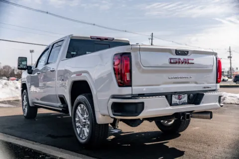 More photos of 2021 GMC Sierra 2500HD Denali at Lux Motors, IN