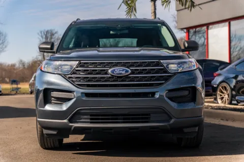 Another view of 2022 Ford Explorer XLT for sale in Evansville, IN at Lux Motors