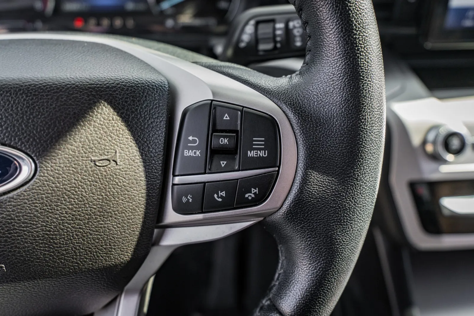 2022 Ford Explorer XLT - Photo 24