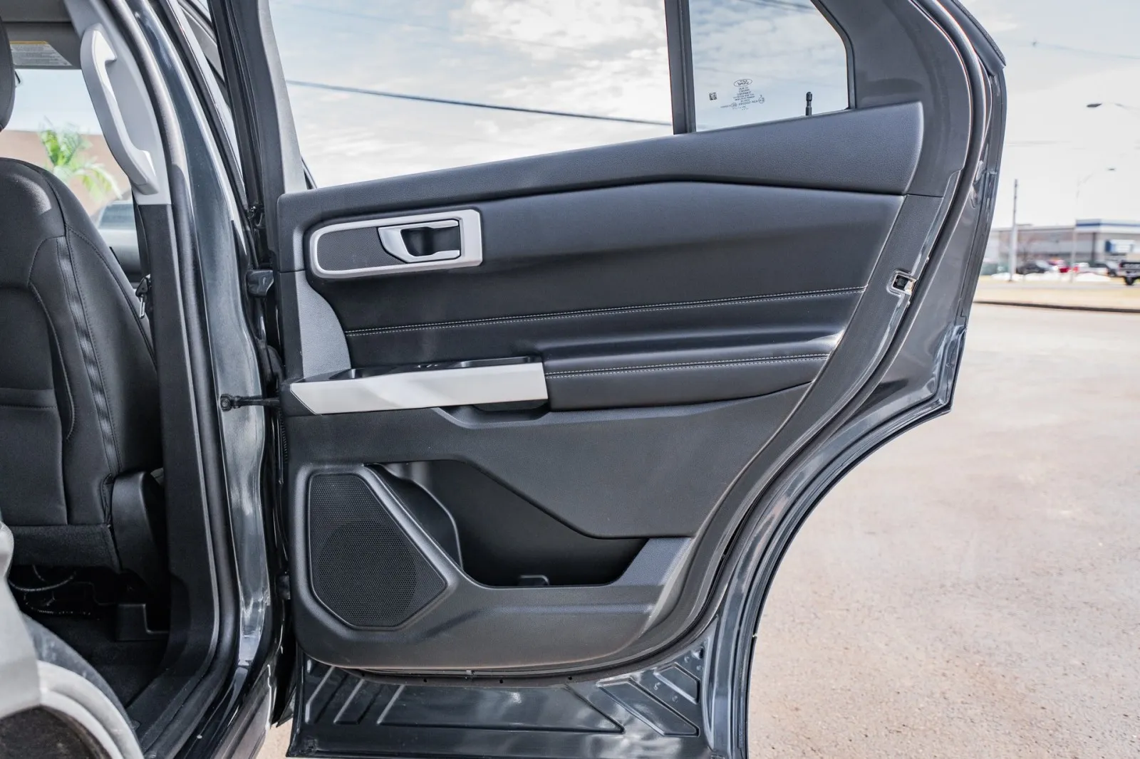 2022 Ford Explorer XLT - Photo 37