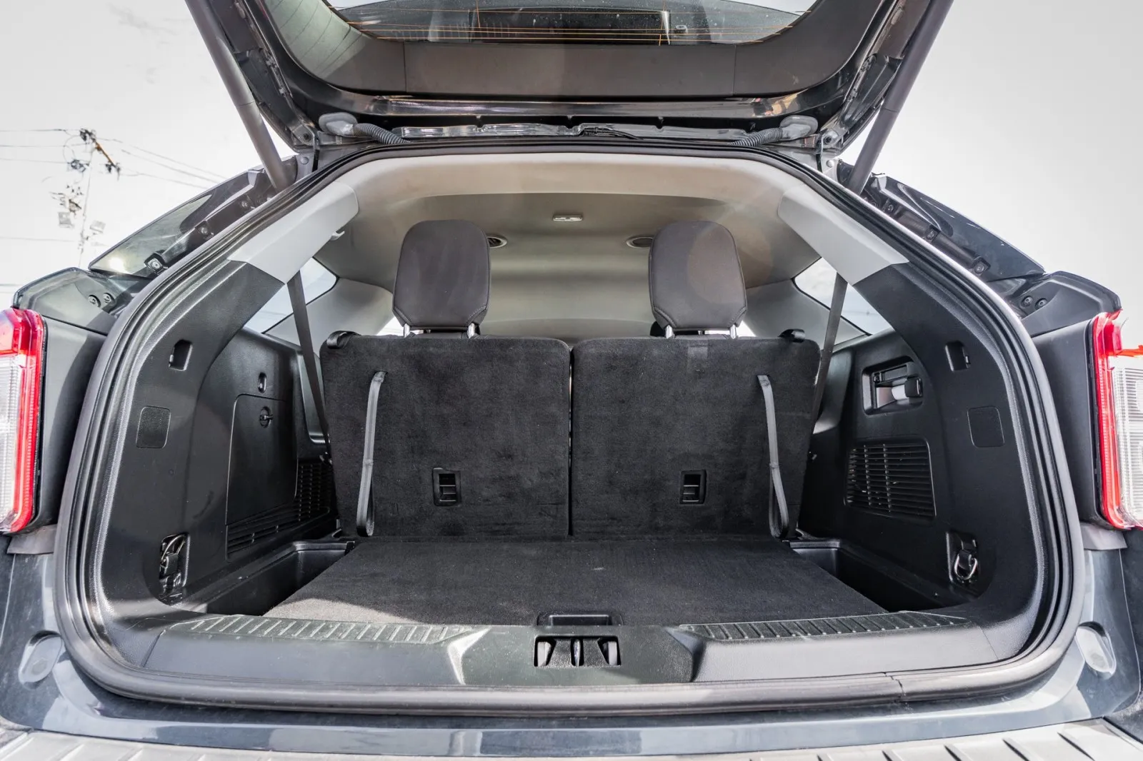 2022 Ford Explorer XLT - Photo 42
