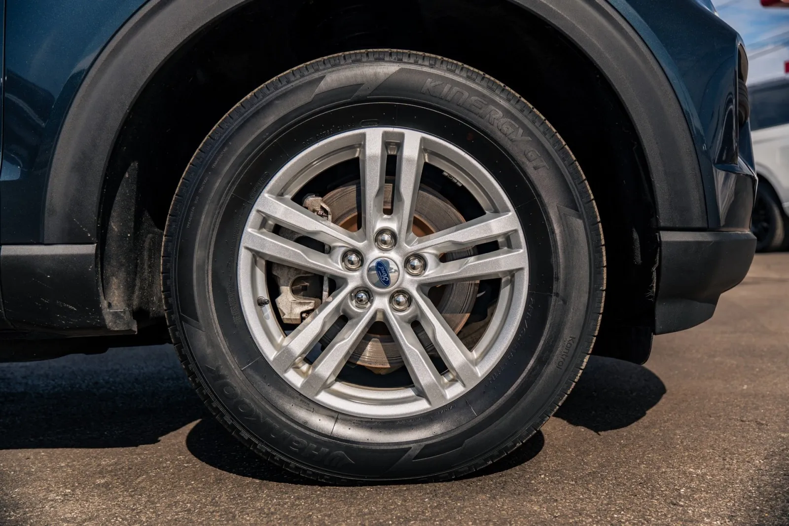 2022 Ford Explorer XLT - Photo 15