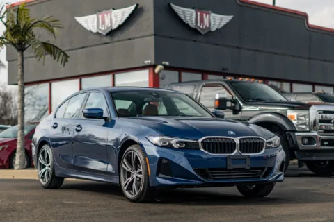 Blue 2023 BMW 3 Series 330i xDrive for sale in Evansville, IN