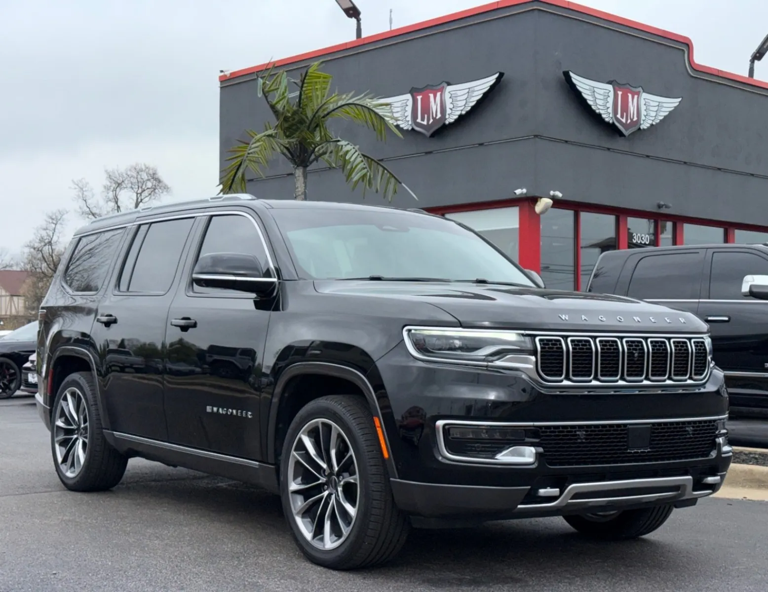 Black 2022 Jeep Wagoneer Series III for sale in Evansville, IN
