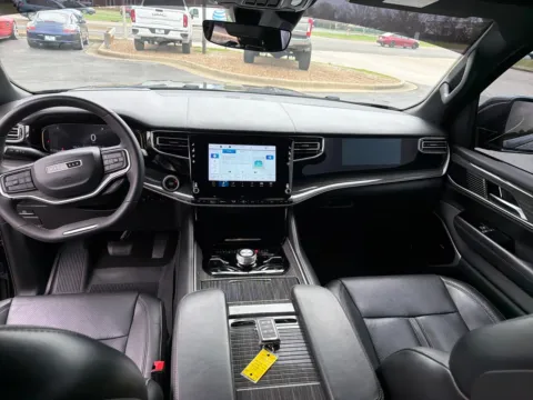 Photos of 2022 Jeep Wagoneer Series III for sale in Evansville, IN at Lux Motors