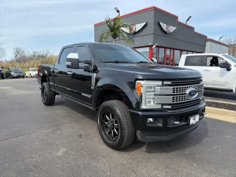 Another view of 2017 Ford Super Duty F-250 SRW Platinum for sale in Evansville, IN at Lux Motors