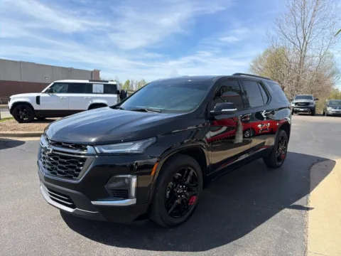 More photos of 2023 Chevrolet Traverse Premier at Lux Motors, IN