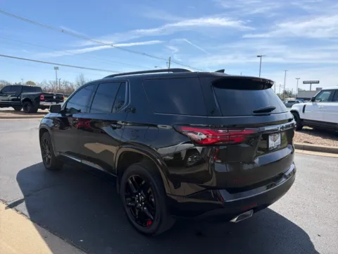 More photos of 2023 Chevrolet Traverse Premier at Lux Motors, IN