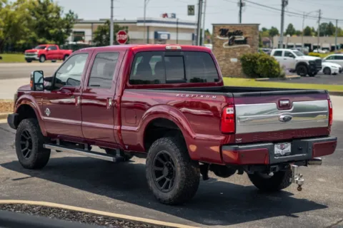 More photos of 2015 Ford Super Duty F-350 SRW Platinum at Lux Motors, IN