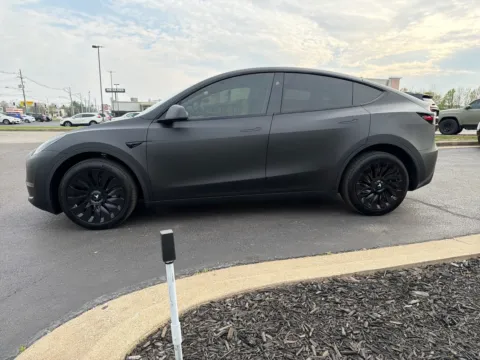 More photos of 2024 Tesla Model Y Long Range at Lux Motors, IN