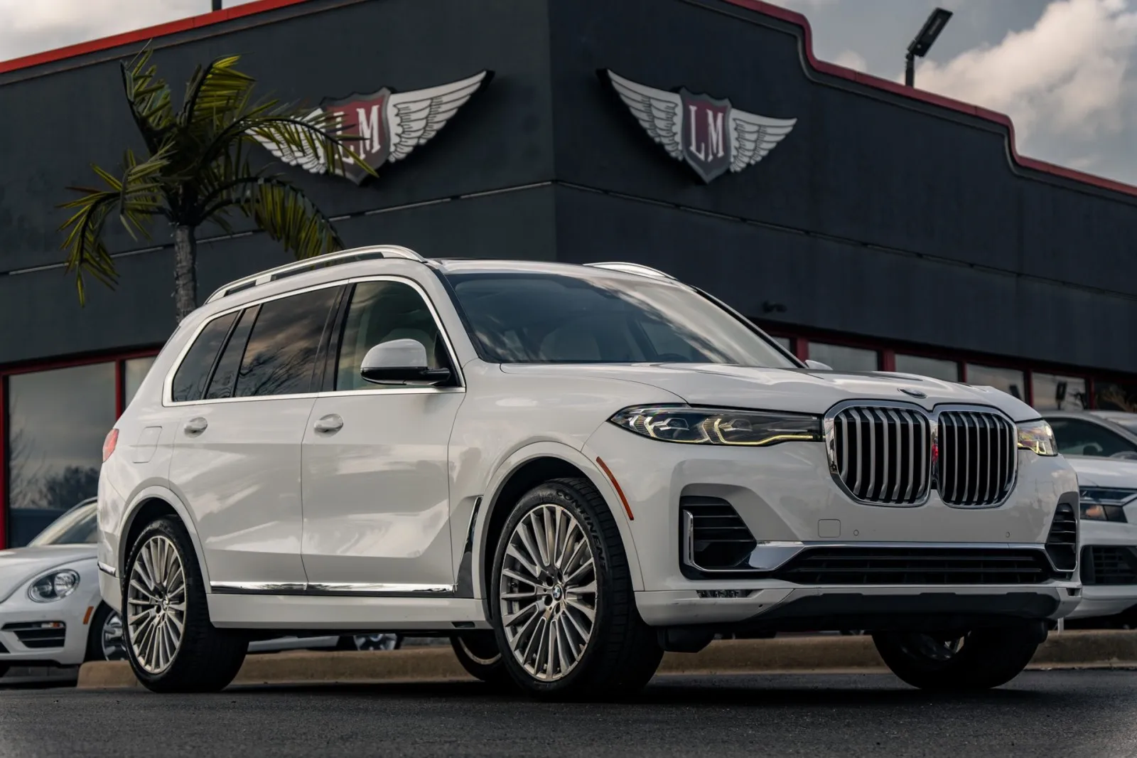 White 2020 BMW X7 xDrive40i for sale in Evansville, IN