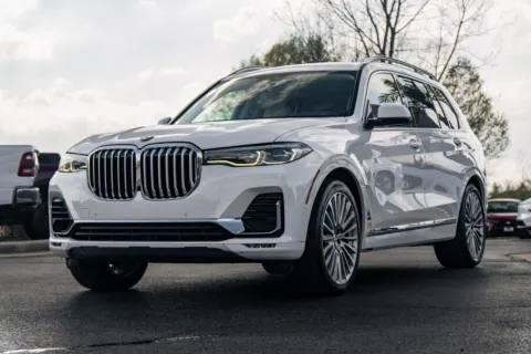 More photos of 2020 BMW X7 xDrive40i at Lux Motors, IN