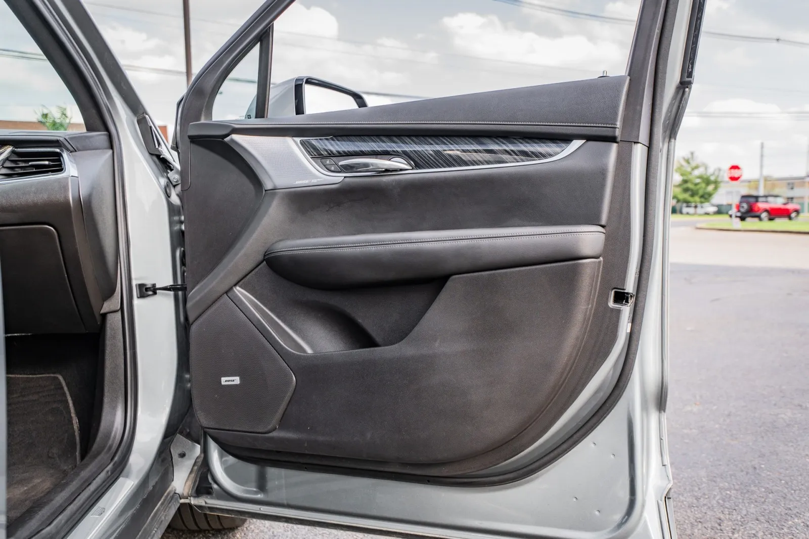 2023 Cadillac XT6 Premium Luxury - Photo 32