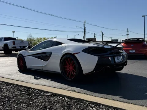 More photos of 2017 McLaren 570S at Lux Motors, IN