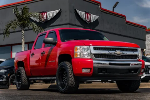 Red 2011 Chevrolet Silverado 1500 LT for sale in Evansville, IN