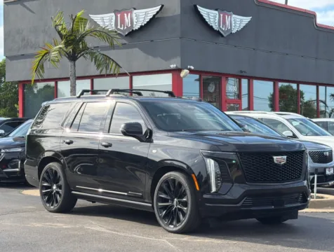 Black 2025 Cadillac Escalade 4WD Sport Platinum for sale in Evansville, IN