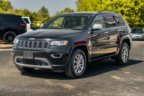 More photos of 2017 Jeep Grand Cherokee Limited at Lux Motors, IN