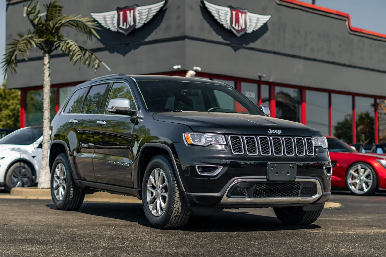 Black 2017 Jeep Grand Cherokee Limited for sale in Evansville, IN