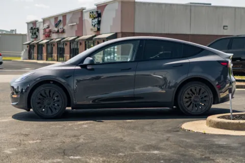 More photos of 2024 Tesla Model Y Long Range at Lux Motors, IN
