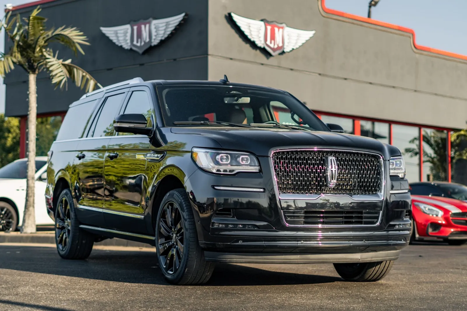 Black 2023 Lincoln Navigator L Reserve for sale in Evansville, IN