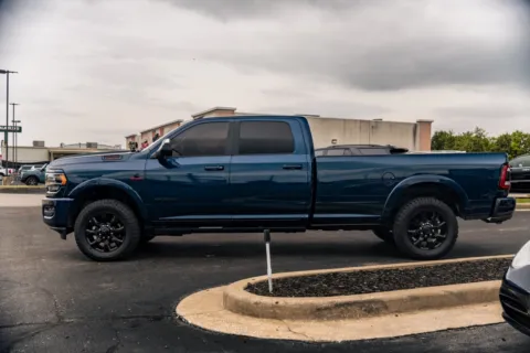 More photos of 2022 Ram 3500 Limited at Lux Motors, IN