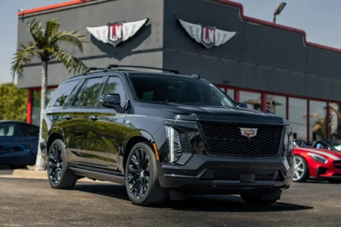 Black 2025 Cadillac Escalade 4WD Sport Platinum for sale in Evansville, IN