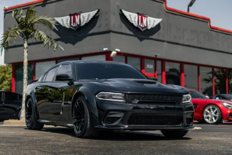Black 2016 Dodge Charger R/T Scat Pack Wide Body for sale in Evansville, IN