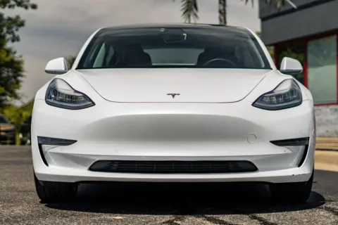 Photos of 2019 Tesla Model 3 Long Range for sale in Evansville, IN at Lux Motors