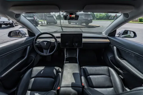 Photos of 2018 Tesla Model 3 Long Range Battery for sale in Evansville, IN at Lux Motors