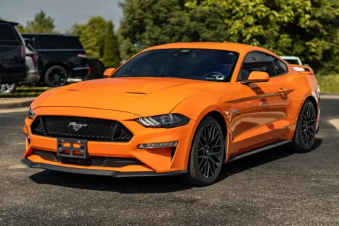 More photos of 2021 Ford Mustang GT at Lux Motors, IN