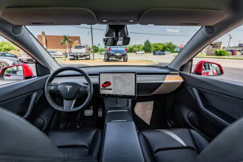 Photos of 2022 Tesla Model Y Performance for sale in Evansville, IN at Lux Motors