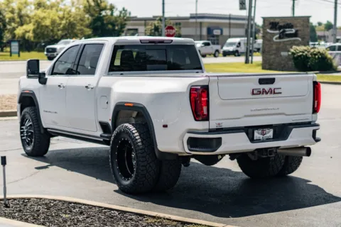 More photos of 2022 GMC Sierra 3500HD Denali at Lux Motors, IN