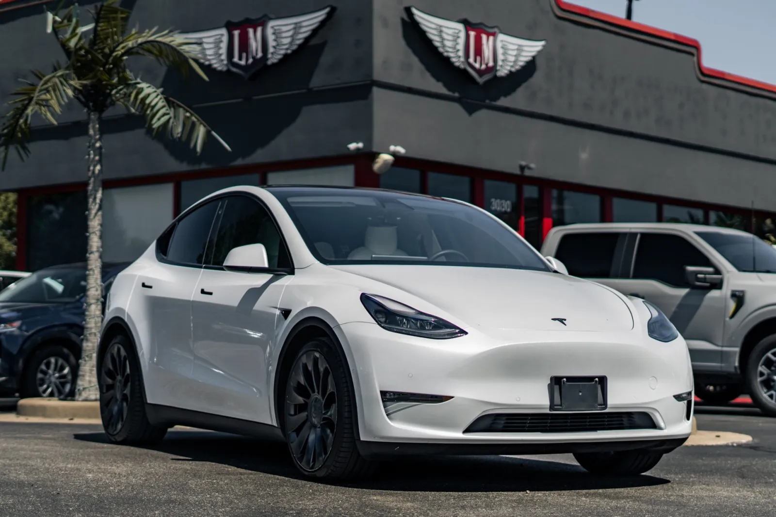 2022 Tesla Model Y Performance Dual Motor All-Wheel Drive's photo