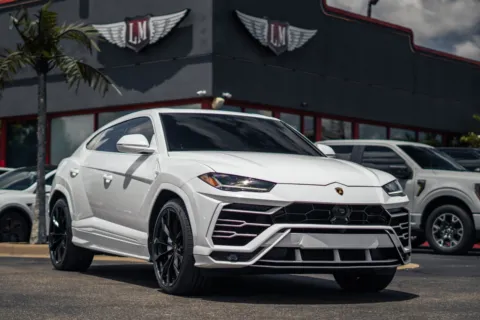 White 2021 Lamborghini Urus for sale in Evansville, IN