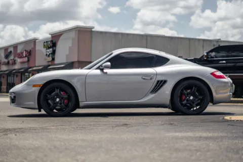 More photos of 2006 Porsche Cayman S at Lux Motors, IN