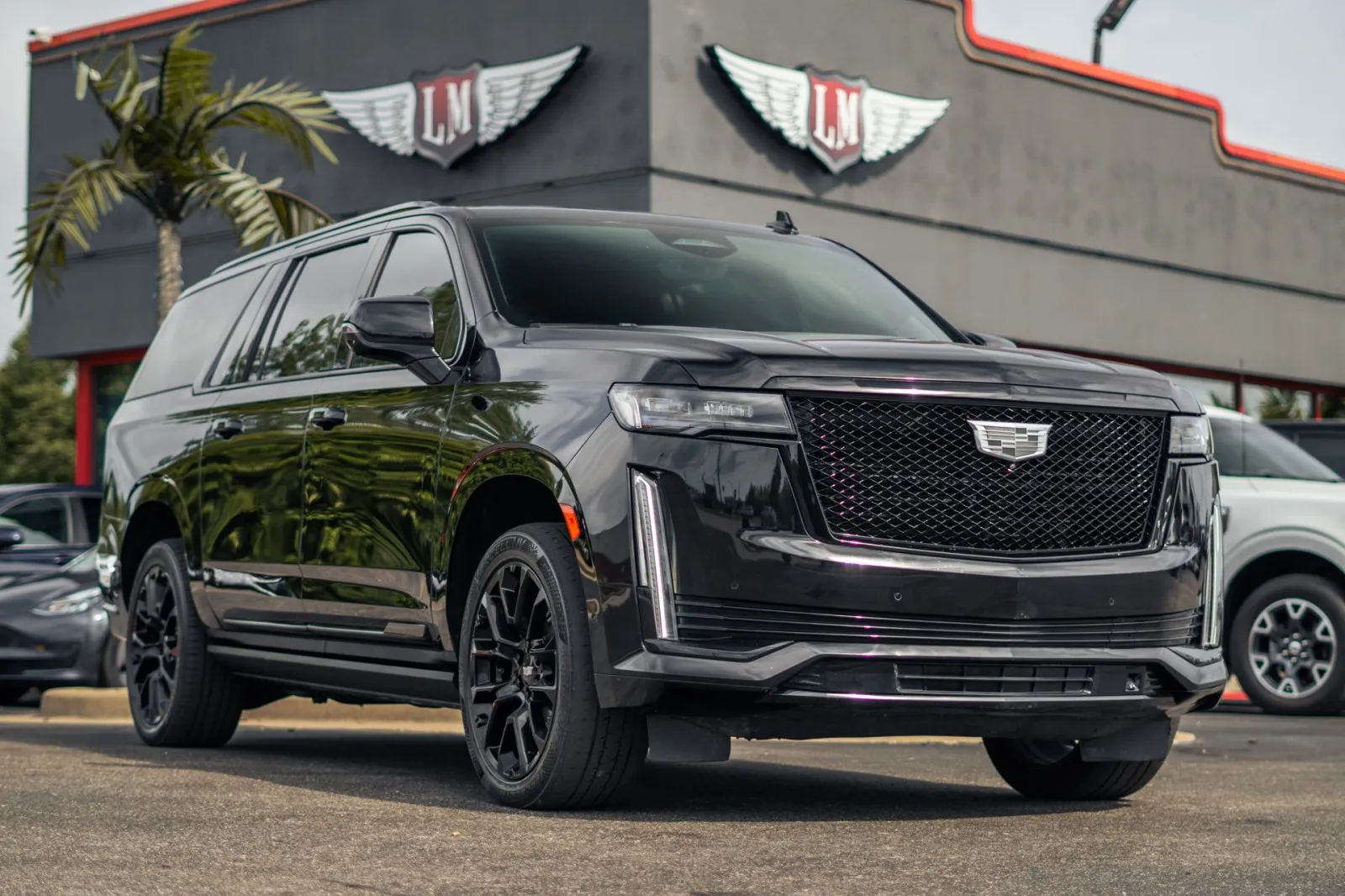 Black 2022 Cadillac Escalade ESV Sport Platinum for sale in Evansville, IN