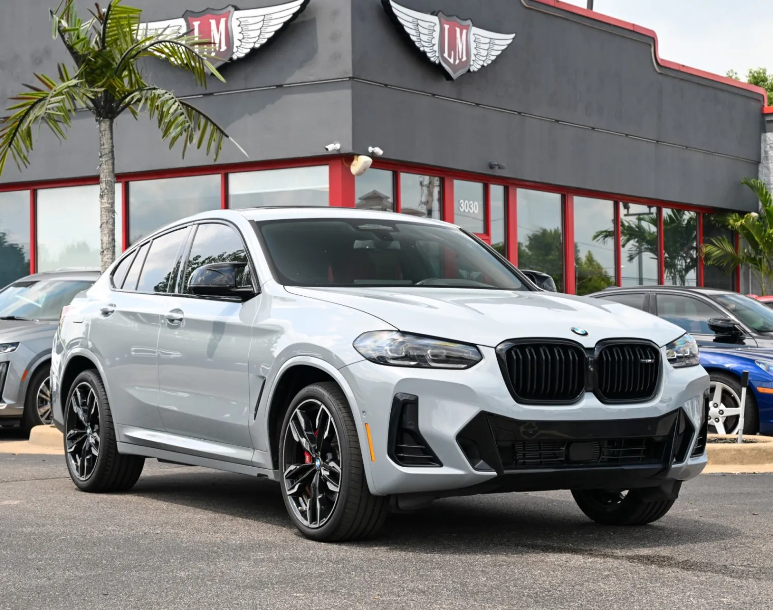 Gray 2024 BMW X4 M40i for sale in Evansville, IN