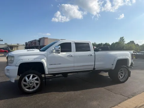More photos of 2016 GMC Sierra 3500HD Denali at Lux Motors, IN