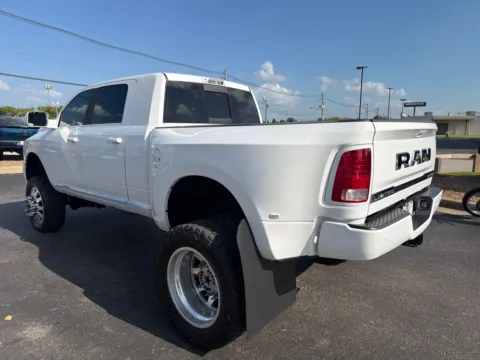 More photos of 2018 Ram 3500 Limited at Lux Motors, IN