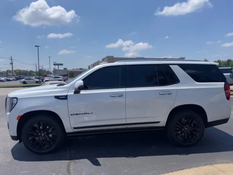 More photos of 2024 GMC Yukon Denali at Lux Motors, IN