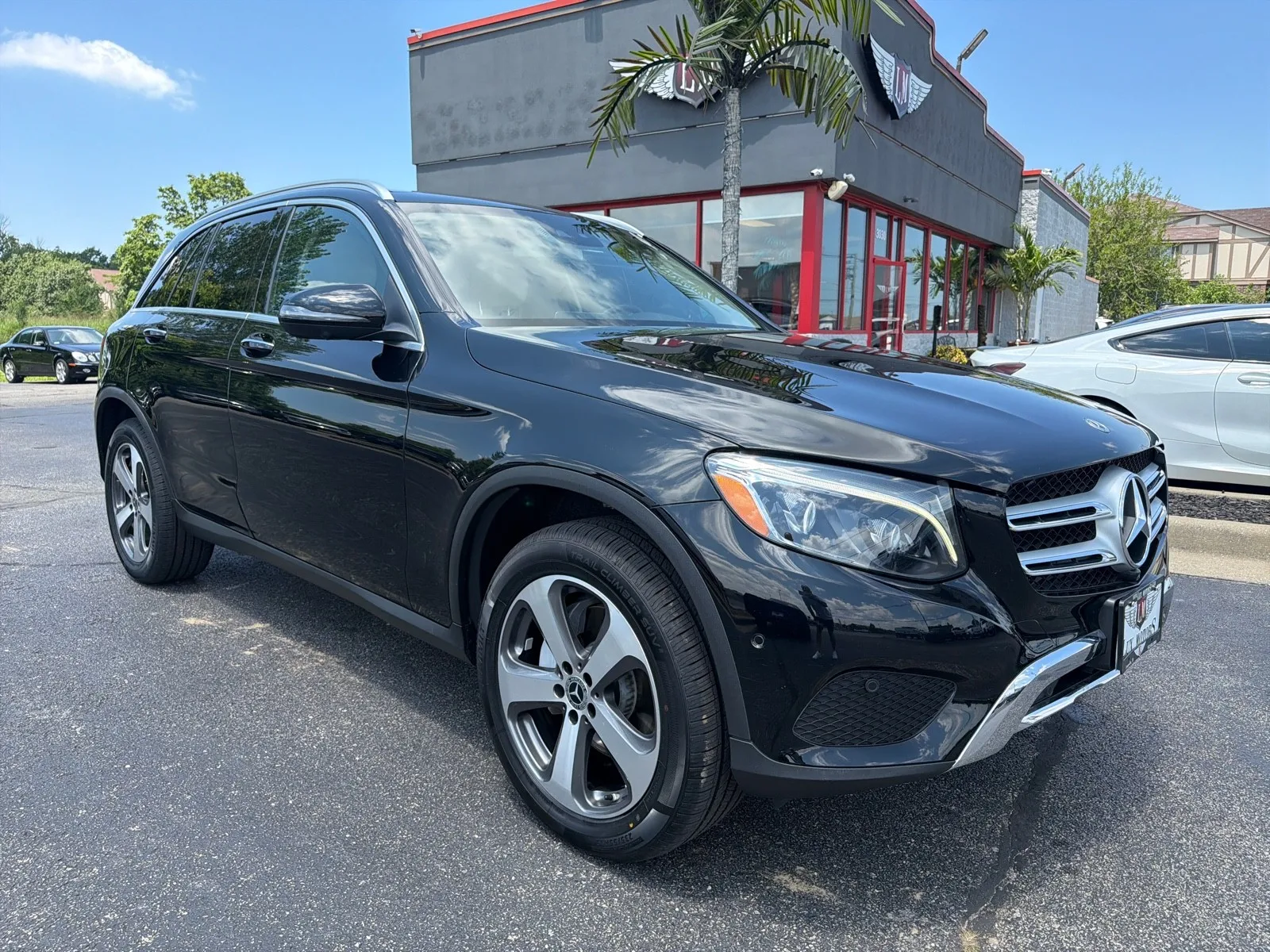 Black 2018 Mercedes-Benz GLC 300 for sale in Evansville, IN
